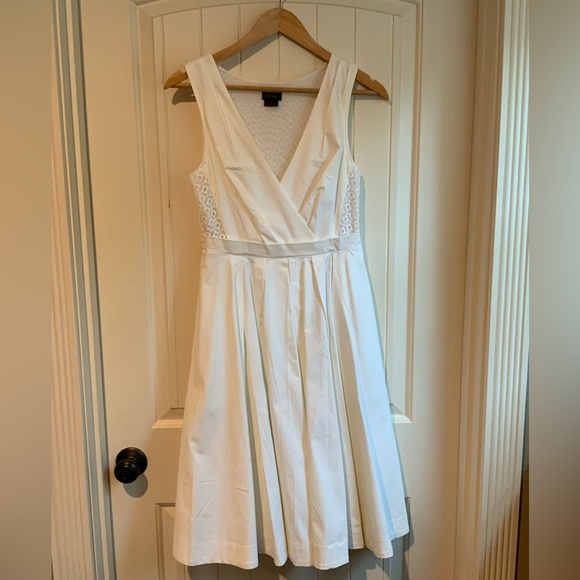 Anthropologie Colette Dinnigan White Pleated Trellis Dress Pockets Midi Size 2 - Picture 6 of 11